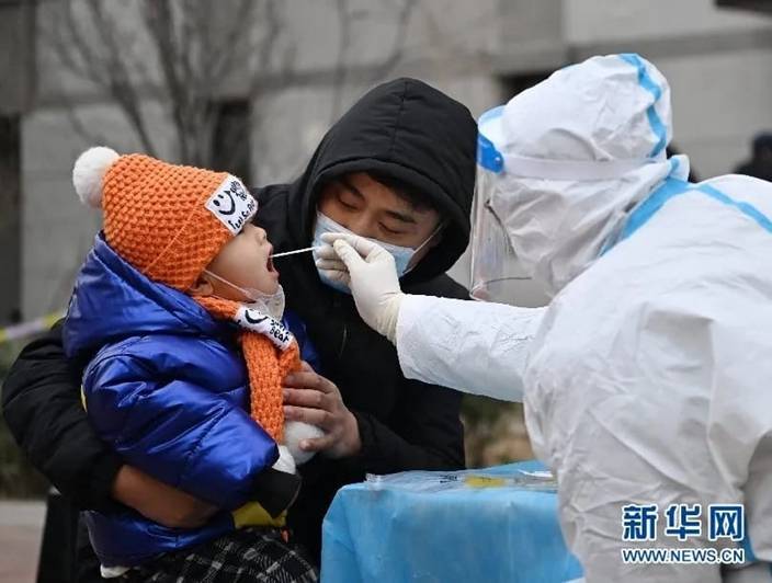 天津本輪疫情出現大量未成年人感染。新華社圖片