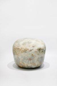 Lee Kang-Hyo, Buncheong Stool, 2020, 58 x h48cm, Buncheong ceramic