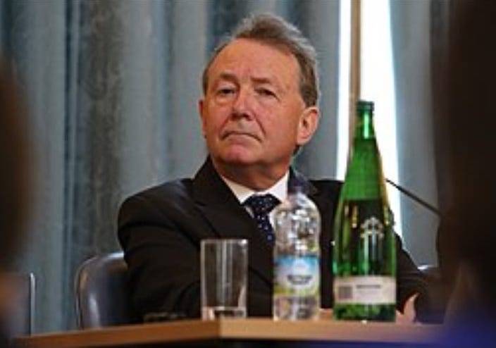 英國上議院議員奧爾頓說黎智英是英國公民，英政府應給保予保護，促其獲釋。此舉給黎幫了倒忙？