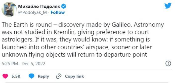 烏克蘭總統府顧問波多利雅科在推特發文，嘲諷事件。推特圖片。