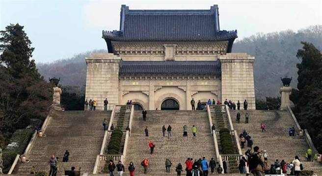 馬英九將前往南京中山陵拜謁。