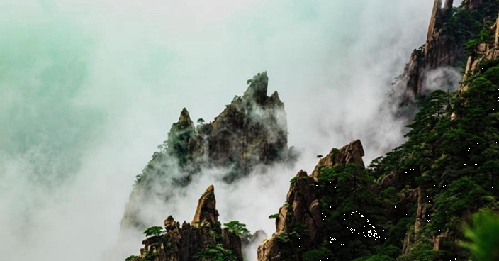 Mount Huangshan reveals stunning beauty after rain