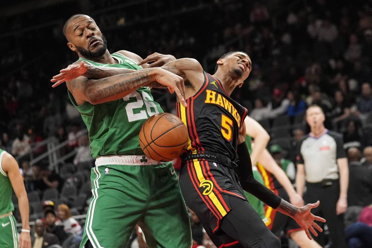 Murray scores career-high 44 points, makes game-winning shot in OT as Hawks  outlast Celtics 123-122