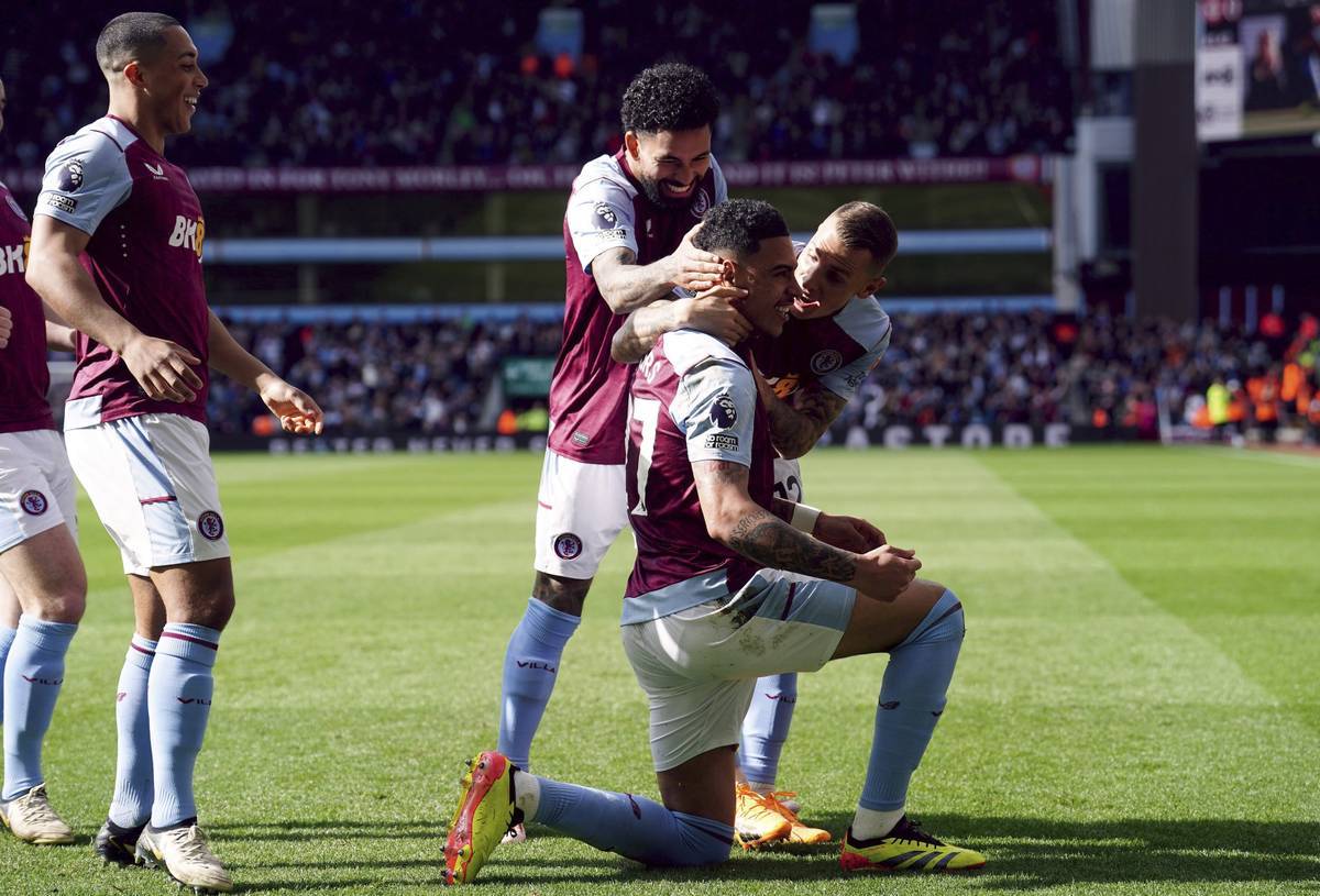 Villa implodes in draw with Brentford to open door for Tottenham in EPL top  four race