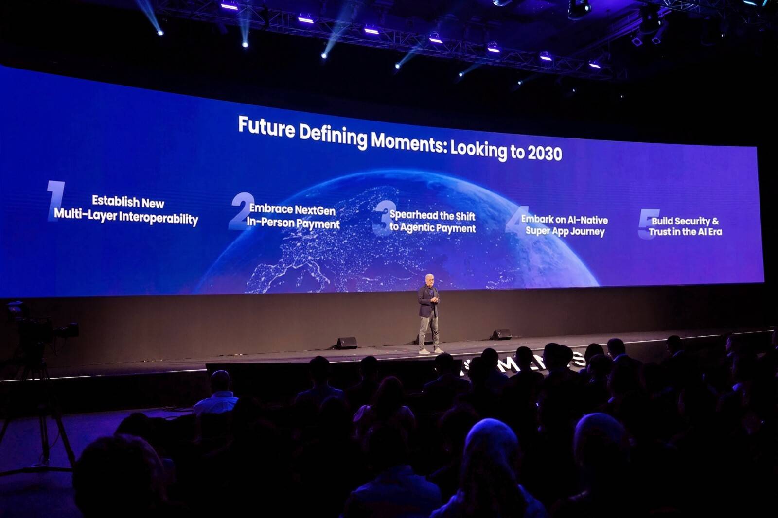 Ant International CEO Peng Yang shares the company's global strategy for the era of AI commerce 