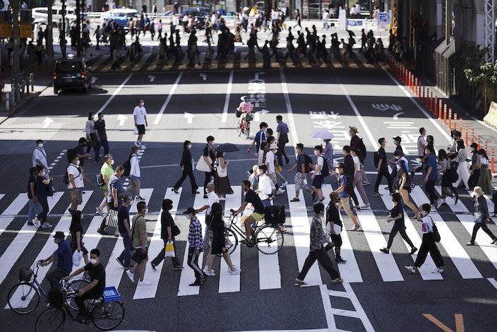 日本入境政策放寬，專家認為海外病毒極易進入日本。