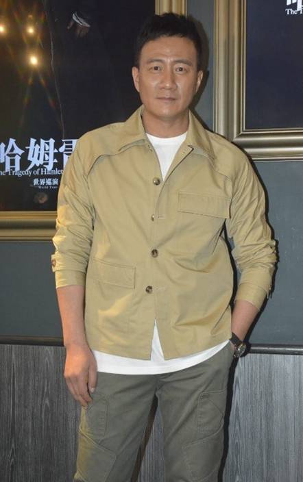 胡軍對港有感情想再來拍戲 一家三口首同台演出感奇怪 | 娛圈事