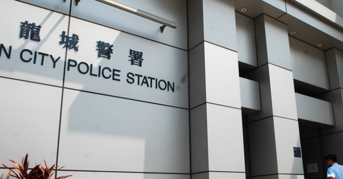 警方九龍城打擊醉酒駕駛  男司機吹波波「肥佬」被捕