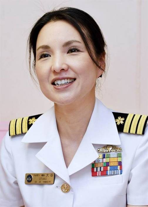 70後單親媽媽成為日本首位宙斯盾艦女艦長 70後單親媽媽成為日本首位宙斯盾艦女艦長