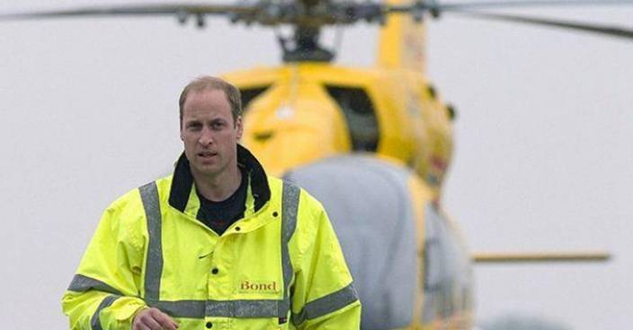 威廉王子私下透露想重返崗位 駕駛救護直升機為抗疫出力