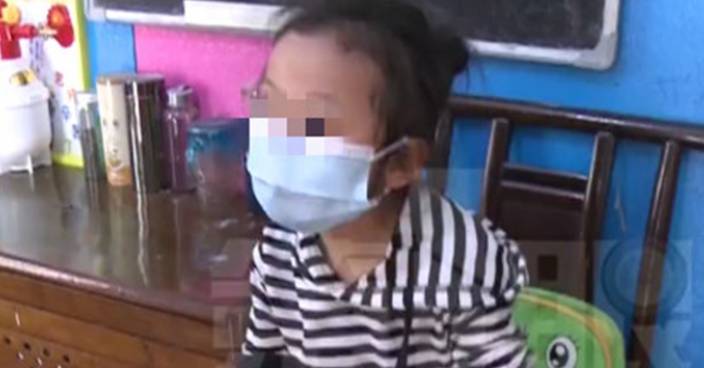 重慶6歲女遭棄幼兒園1年  園長籲父母接走促還3萬元欠款