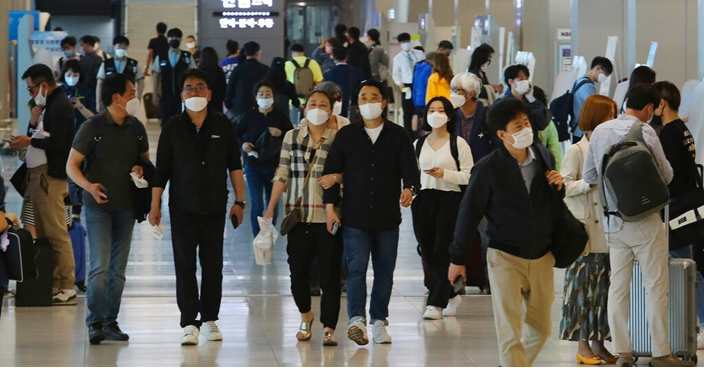 南韓疫情反彈 物流中心爆集體感染至66人中招