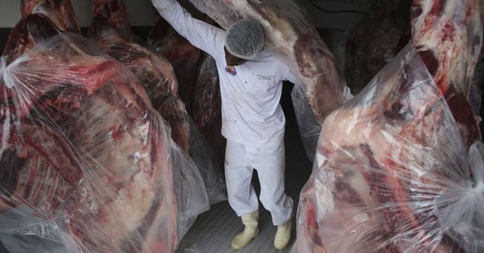 巴西2400名肉品工廠工人染疫 成新冠病毒溫牀
