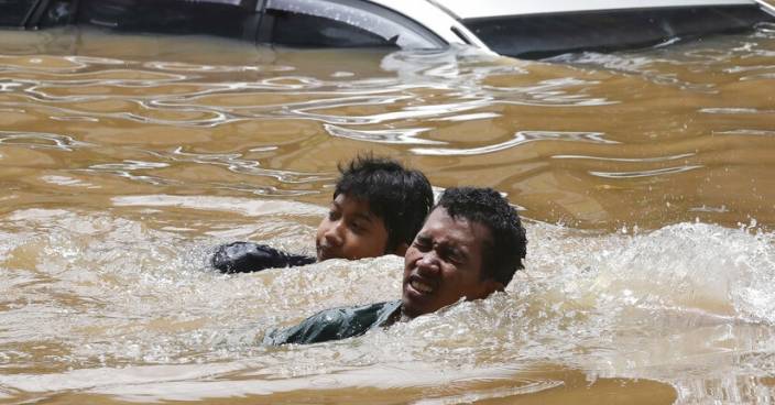 印尼雅加達爆發洪災 逾千人逃離家園