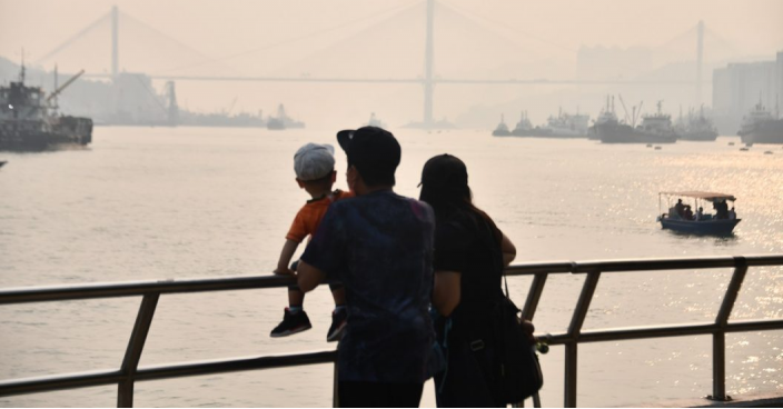 空氣污染達甚高 環保署籲病患兒童長者盡減戶外逗留
