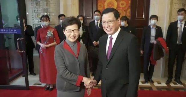 正在武漢訪問的行政長官林鄭月娥，出席鄂港合作會議第一次會議。