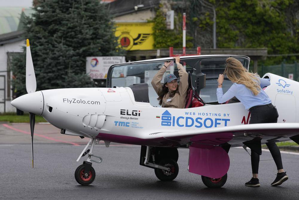 19歲少女獨駕飛機環遊世界 將橫越5大洲52國