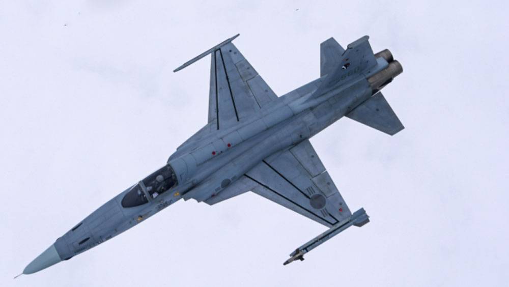 南韓空軍F-5E戰機京畿道山區墜毀 機師彈射逃生惟不幸罹難