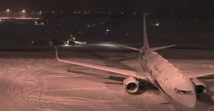北海道暴風雪單日4人死亡 60航班取消逾200人滯留機場