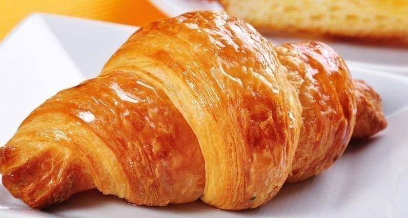 This small croissant became an important memory in Deng Xiaoping's life.