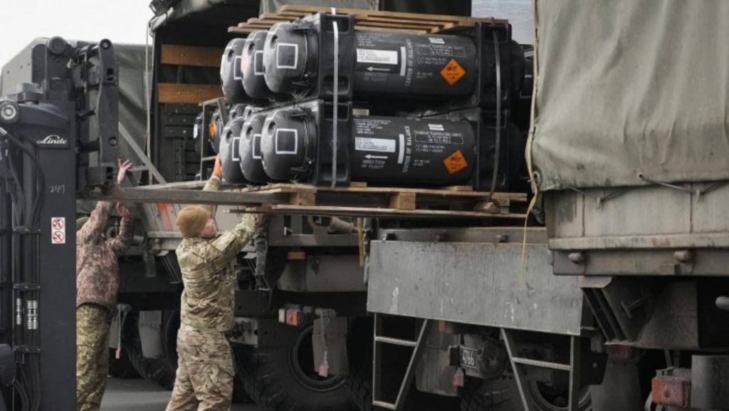 俄烏局勢｜美國再向烏克蘭提供8.2億美元軍備 包括地空導彈系統