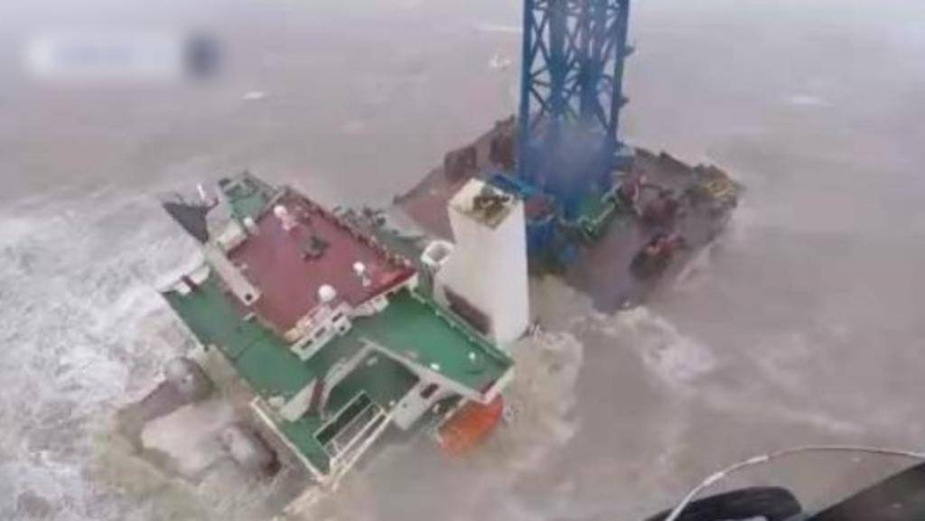 廣東證工程船「福景001」避風走錨遇險  陽江海域沉沒27人失聯