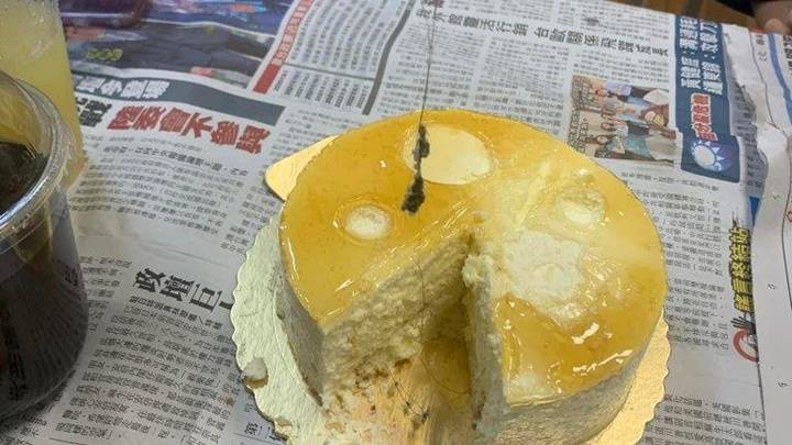 台芝士蛋糕混頭髮「真起絲」 網民慶祝變掃興 