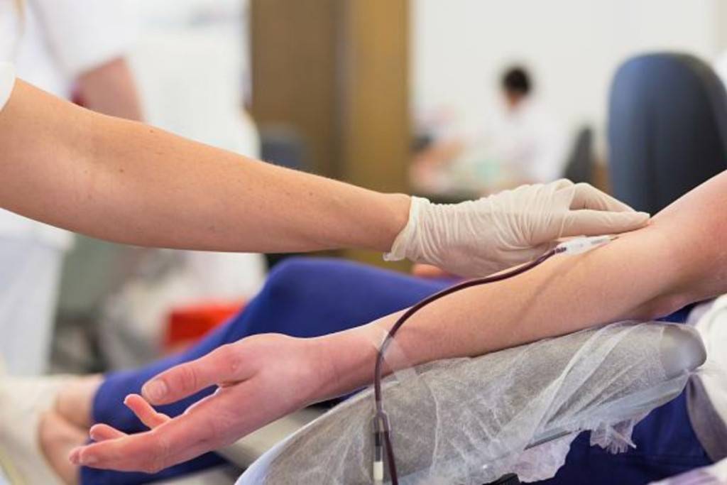 受疫情及影響寒潮 內地捐血人數急劇下降多地血庫告急