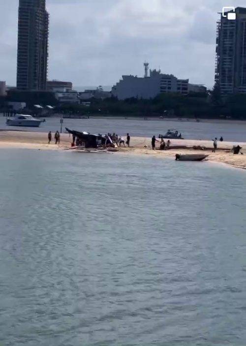 澳洲黃金海岸兩直升機相撞  傳4人死亡
