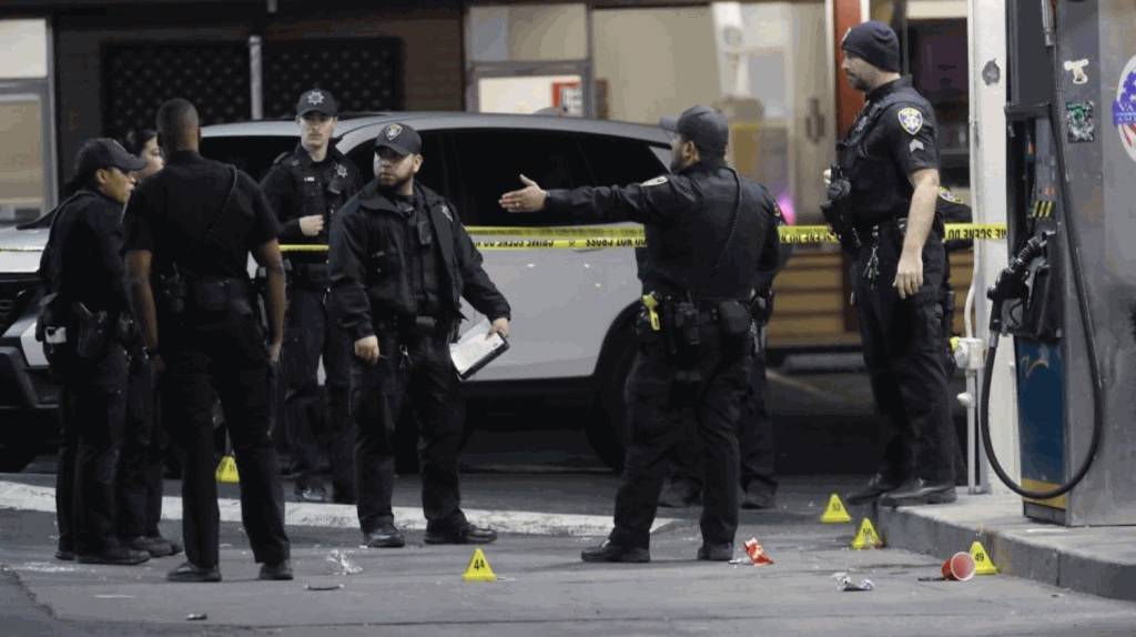 美國加州奧克蘭油站驚傳槍聲  1死7傷  同州分3日内第3宗嚴重槍擊案