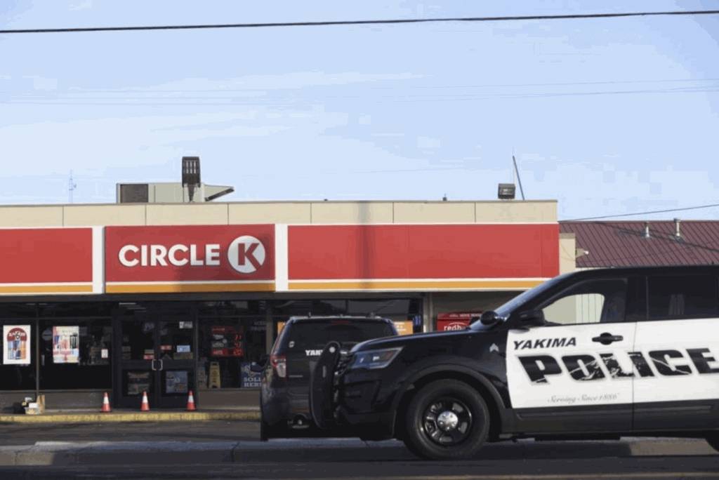 華盛頓州男子闖便利店射殺3人後逃去 槍手吞槍亡
