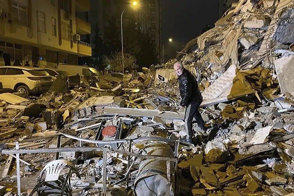 土耳其7.8級地震 土國及敍利亞逾230人罹難｜持續更新