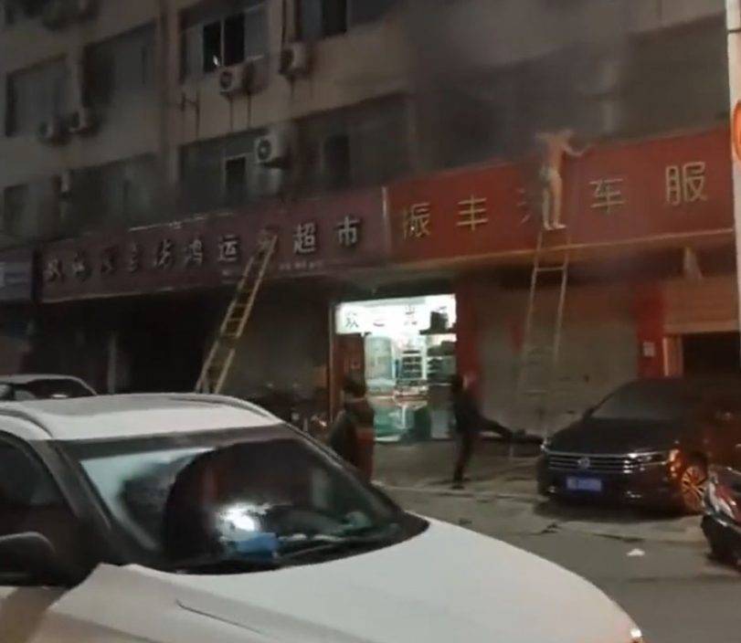 江蘇蘇州火災釀6死28傷　起火原因待查