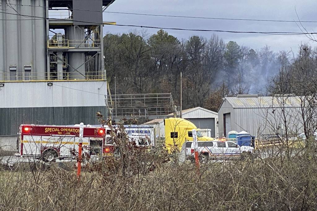 5名環境顧問前往俄亥俄州調查事故 途中墜機亡
