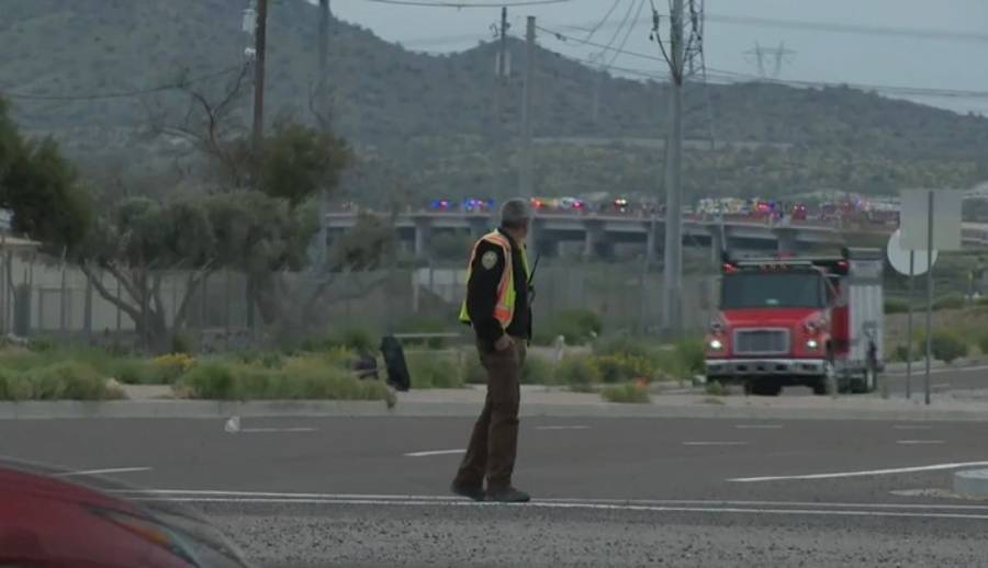 亞利桑那州貨車撞向單車群 2死11傷 