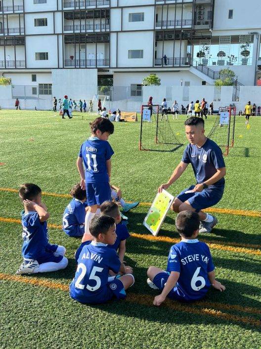足球｜馬來西亞KL Cup 車路士足校3隊出綫
