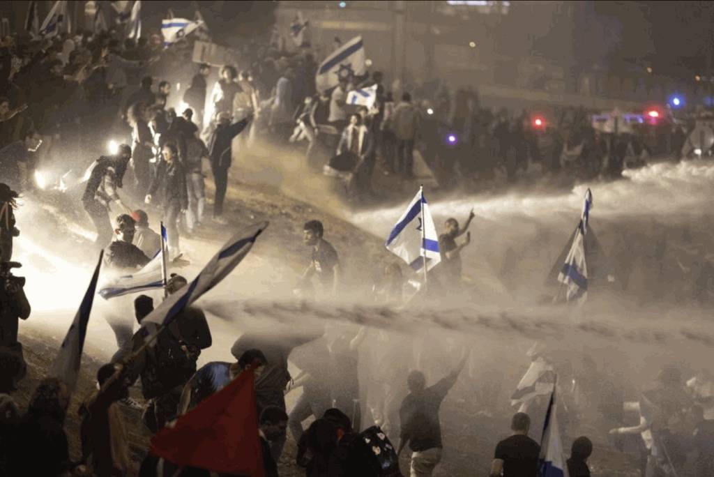 反司法改革浪潮愈演愈烈　以色列總理宣布暫緩立法程序