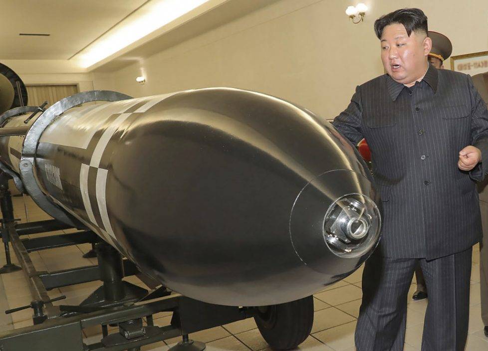 美軍尼米茲號航母泊南韓釜山港  金正恩要求擴大生產核武原料