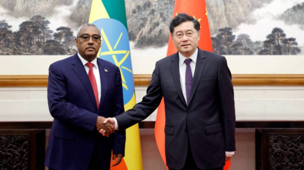秦剛晤埃塞俄比亞副總理 願加強合作共謀發展 