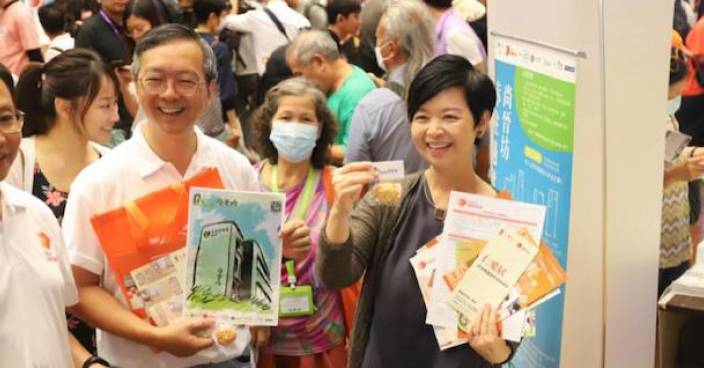 房屋局推「住得易」網上申請過渡房屋 何永賢：申請更迅速 望居民盡快改善居住環境